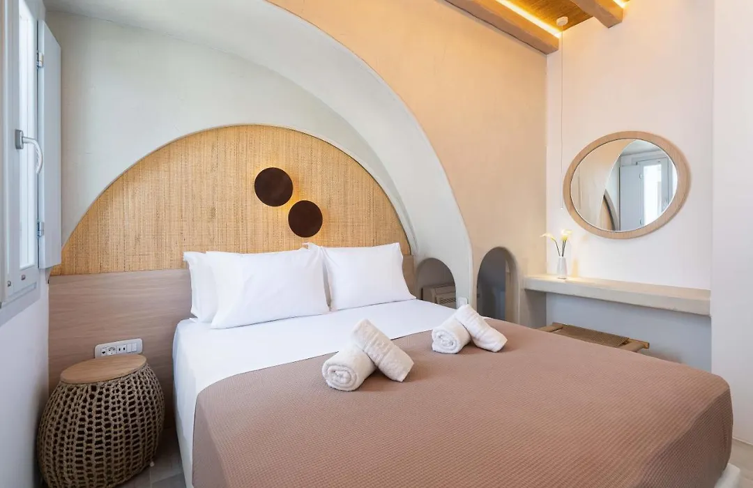 Airth Santorini Suites-1