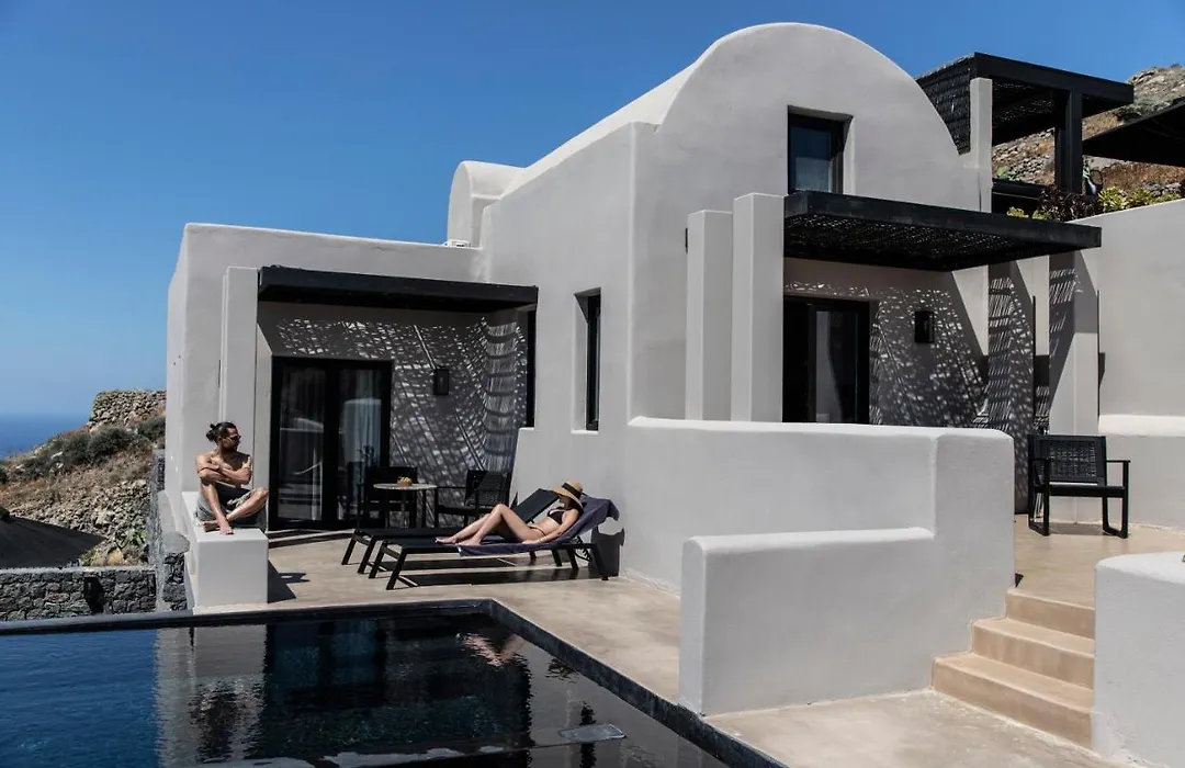 Nimbus Santorini-1