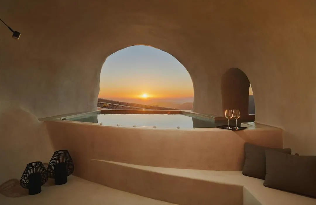 Divine Boutique Cave Experience-1