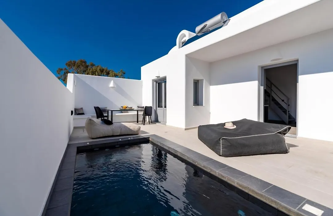 Filoxenia Luxury Villas-1