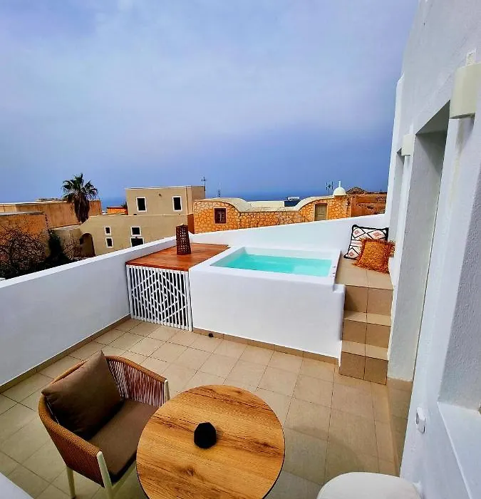 Lovely House At Oia Village Center-1