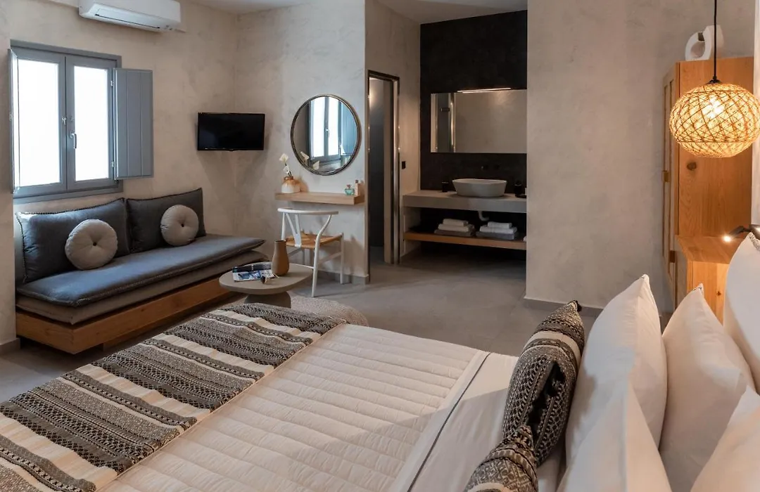 Almyra Oia Suites-1
