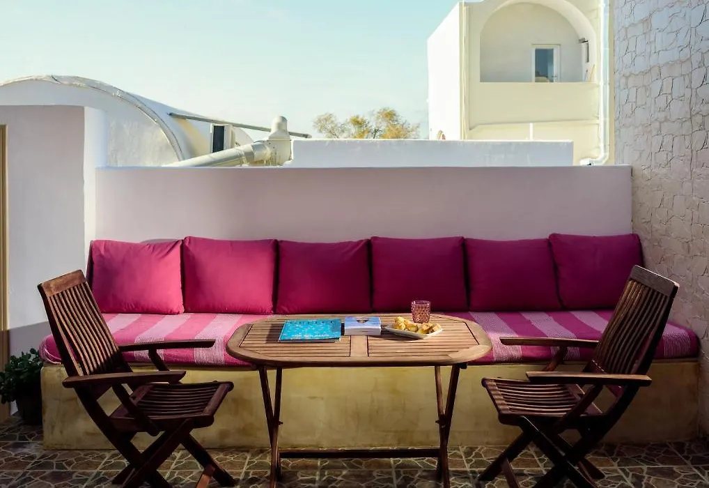 Heart Of Oia - Private House With Jacuzzi-1