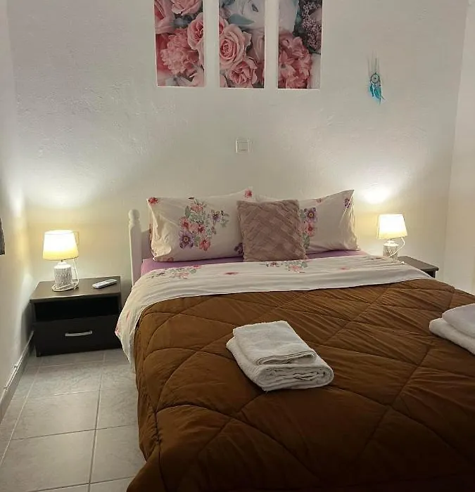 Zolfo Antico Beach Apartment Perissa-1