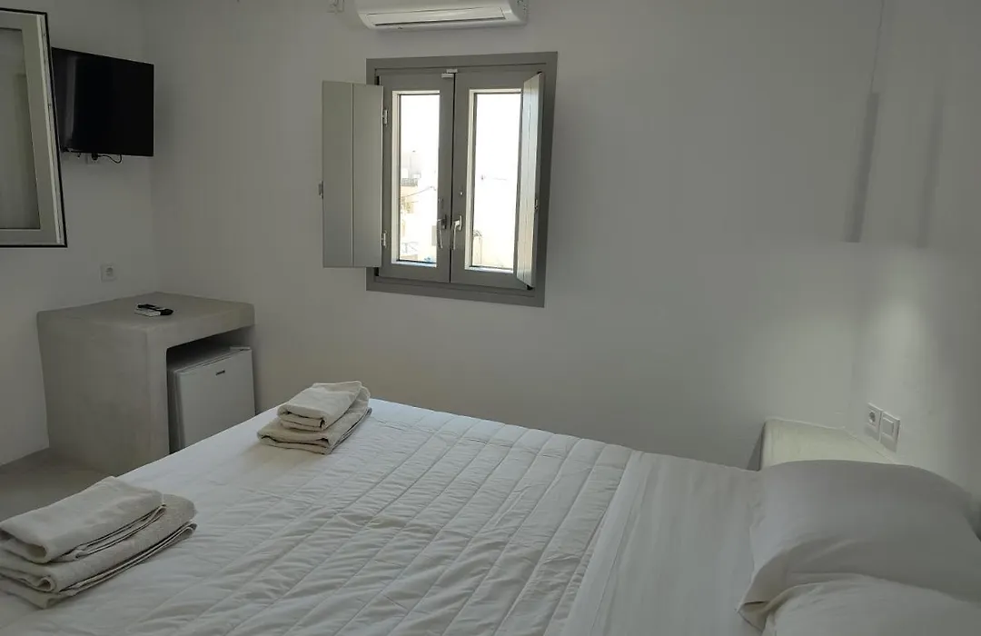 Thira Economy Rooms-1