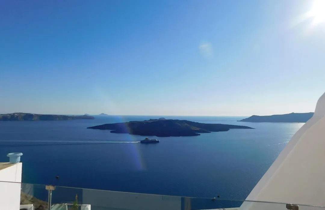 Fira Caldera Suites-1