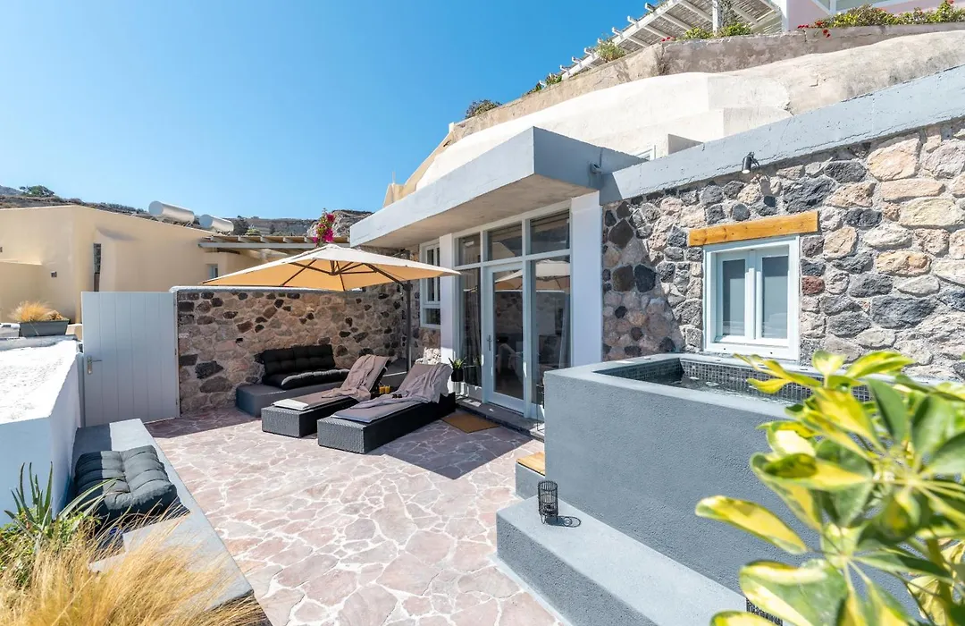 Geminos Complex Villas-1