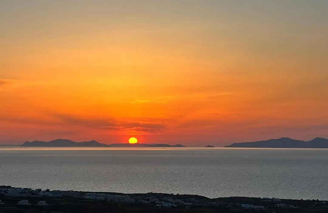 Sunset Paradise Oia-1