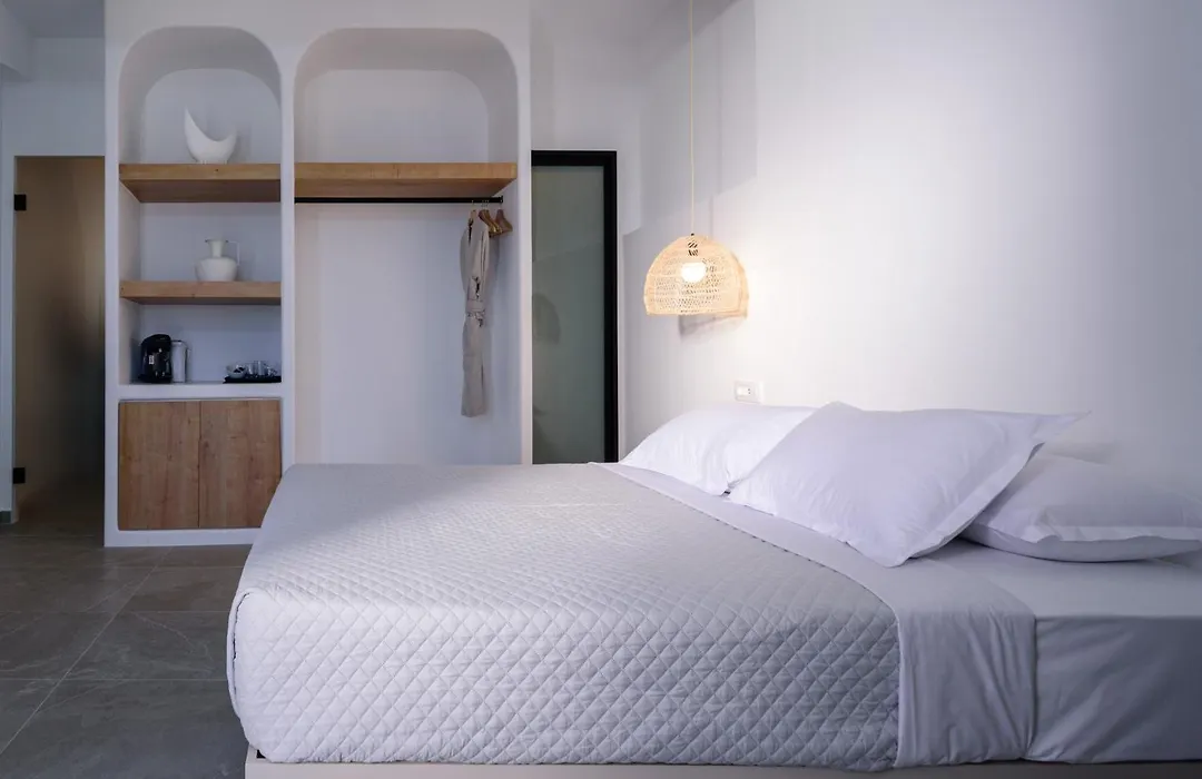 Elia Caldera Suites-1