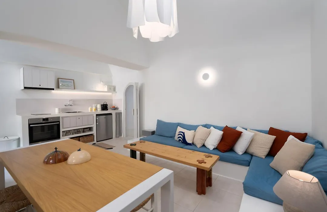 Kalyva Cycladic House - Oia Santorini-1