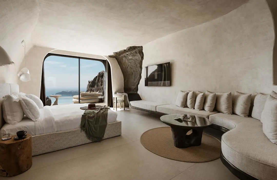 One Of One Hotel-1