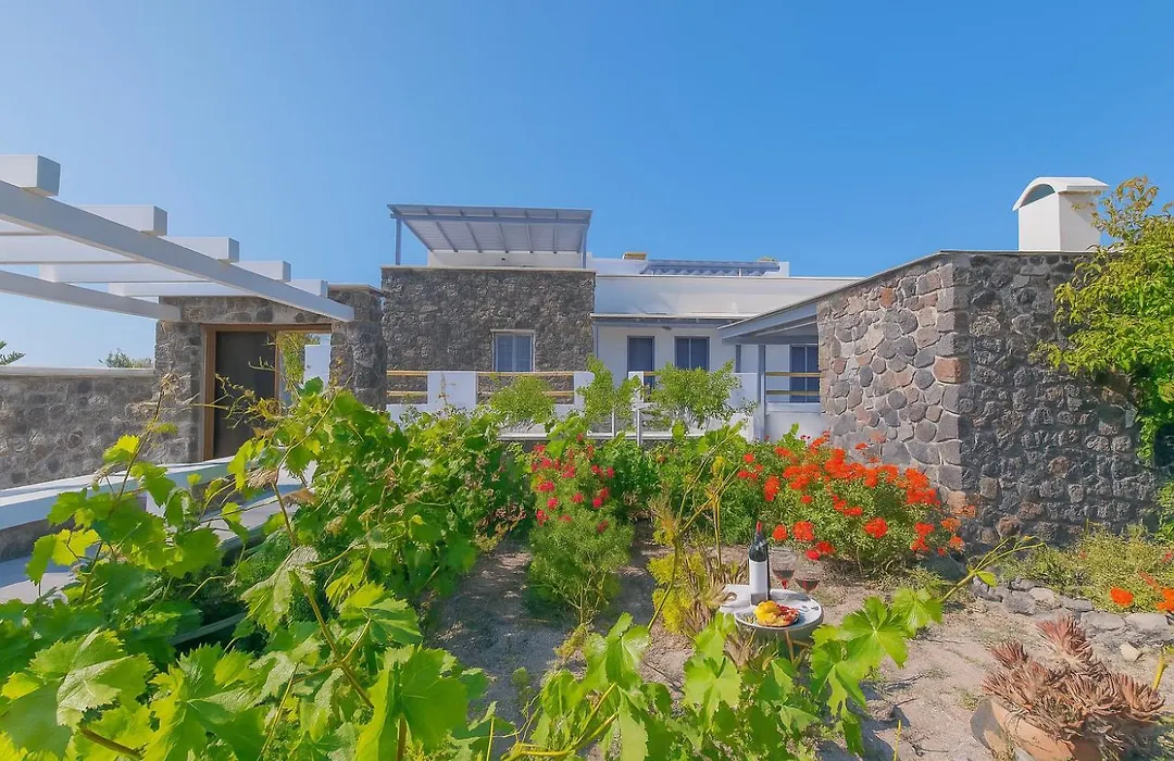 Golden Sunrise Suites In Santorini-1