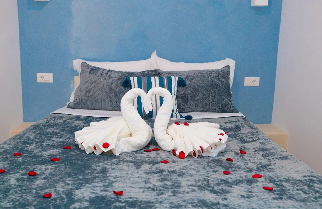 Tre Fiori - The Retreat Suites-1
