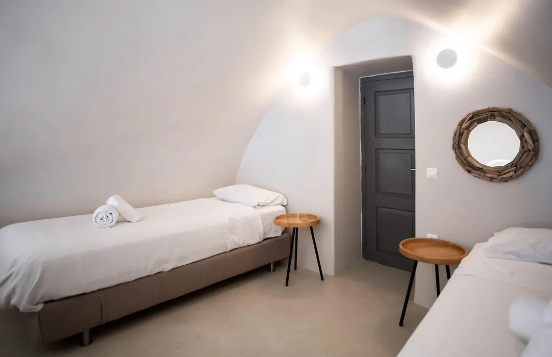 Alafouzou Cave Loft-1