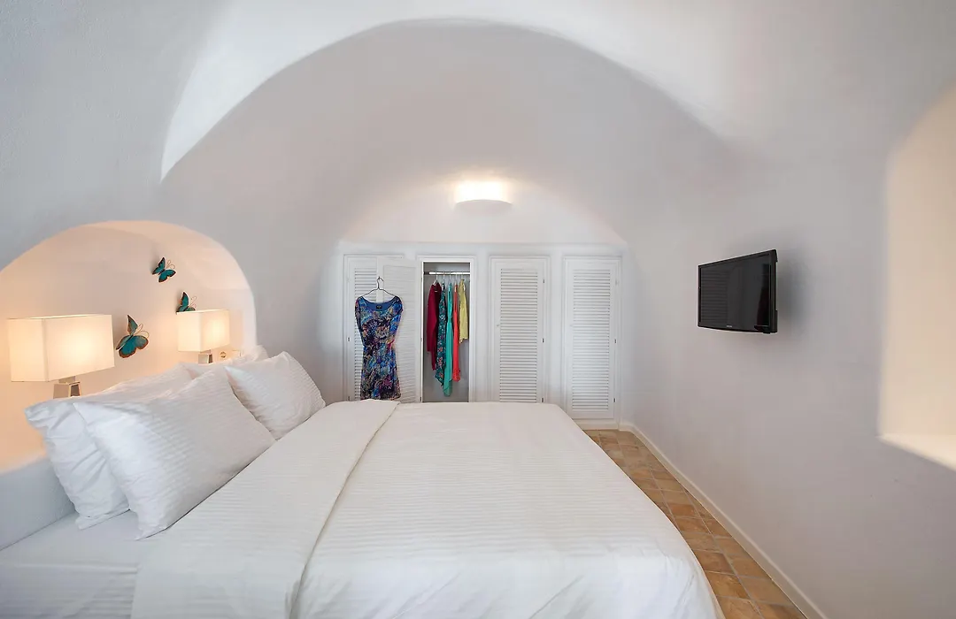 Ananda Suites-1
