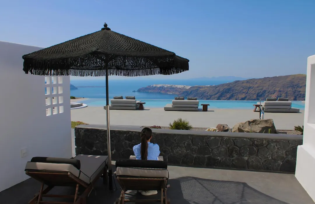 Caldera'S Memories-1