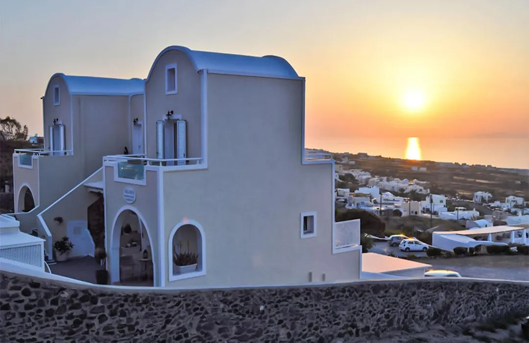 Kiklamino Sunset Suites-1