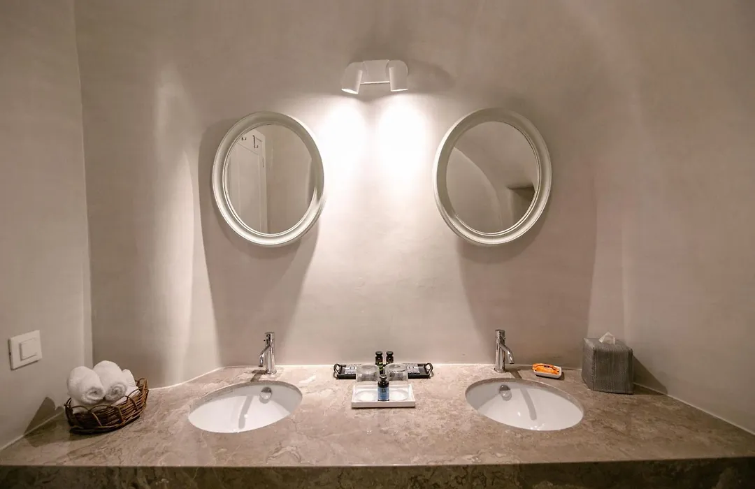 Elegant Santorini Villa Villa Mariniou Private Hot Tub Air Conditioning-1