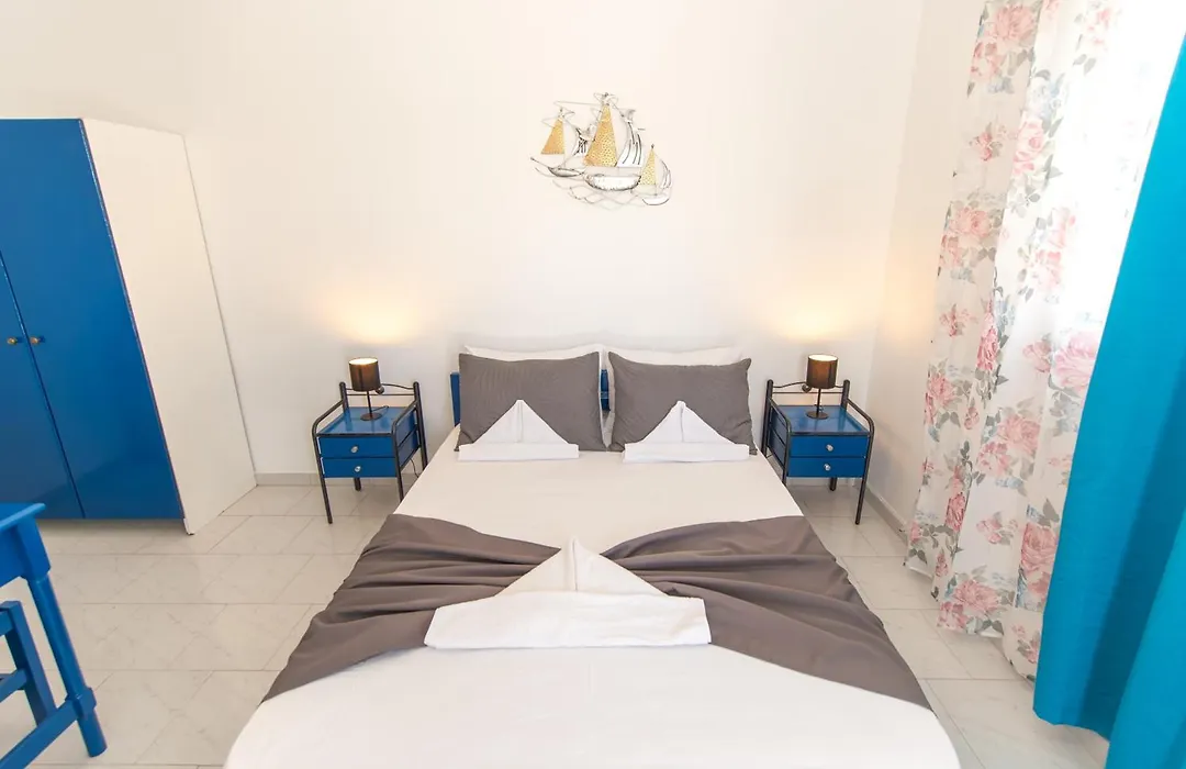 Lunar Seaside Hotel-1