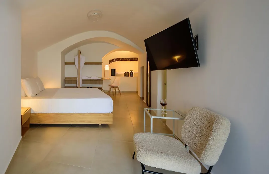 Anemos Family Suites-1