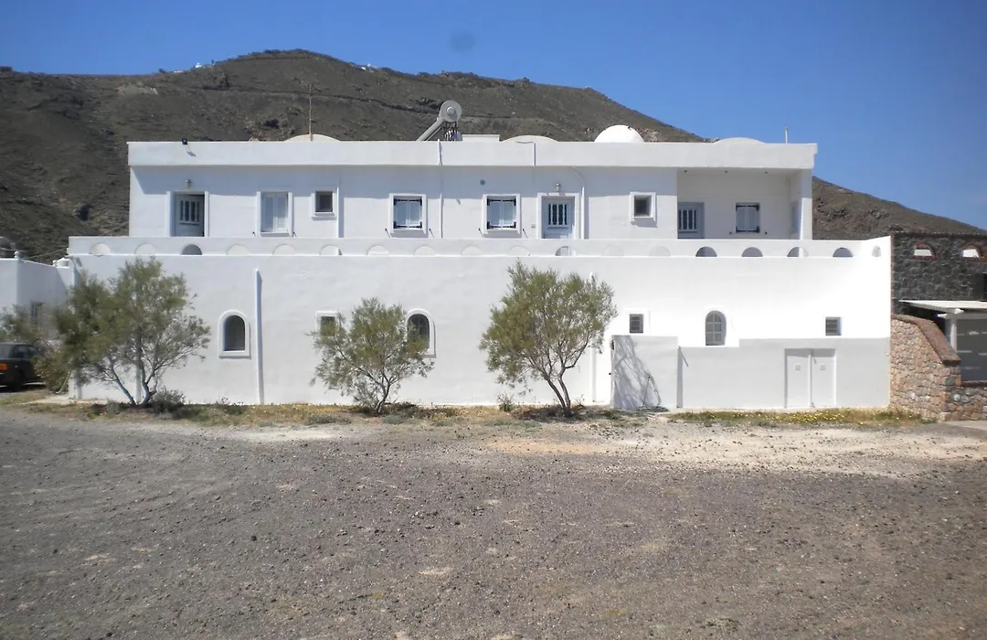 Starlight Luxury Seaside Villa & Suites-1