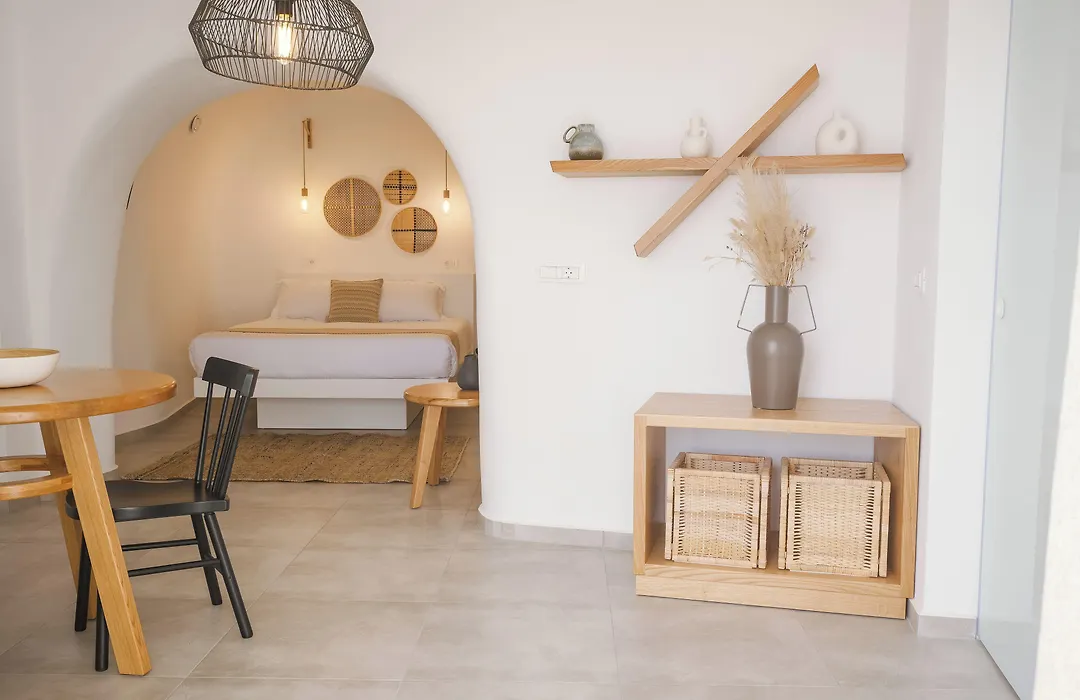 Valery Suites-1