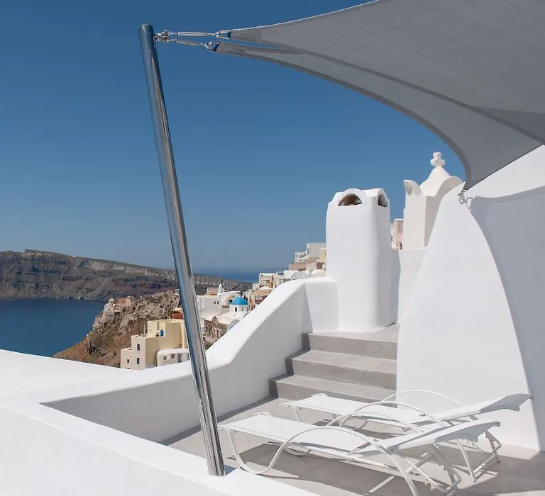 Evmenia Luxury Cave Villa-1