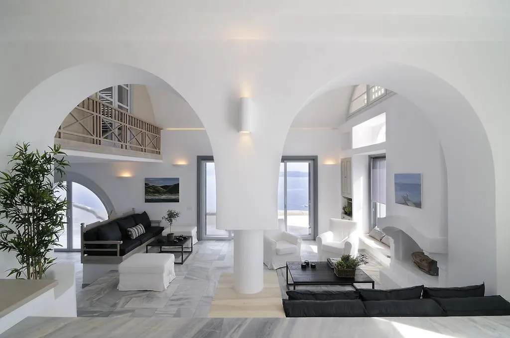 Beautiful Oia Villa-1