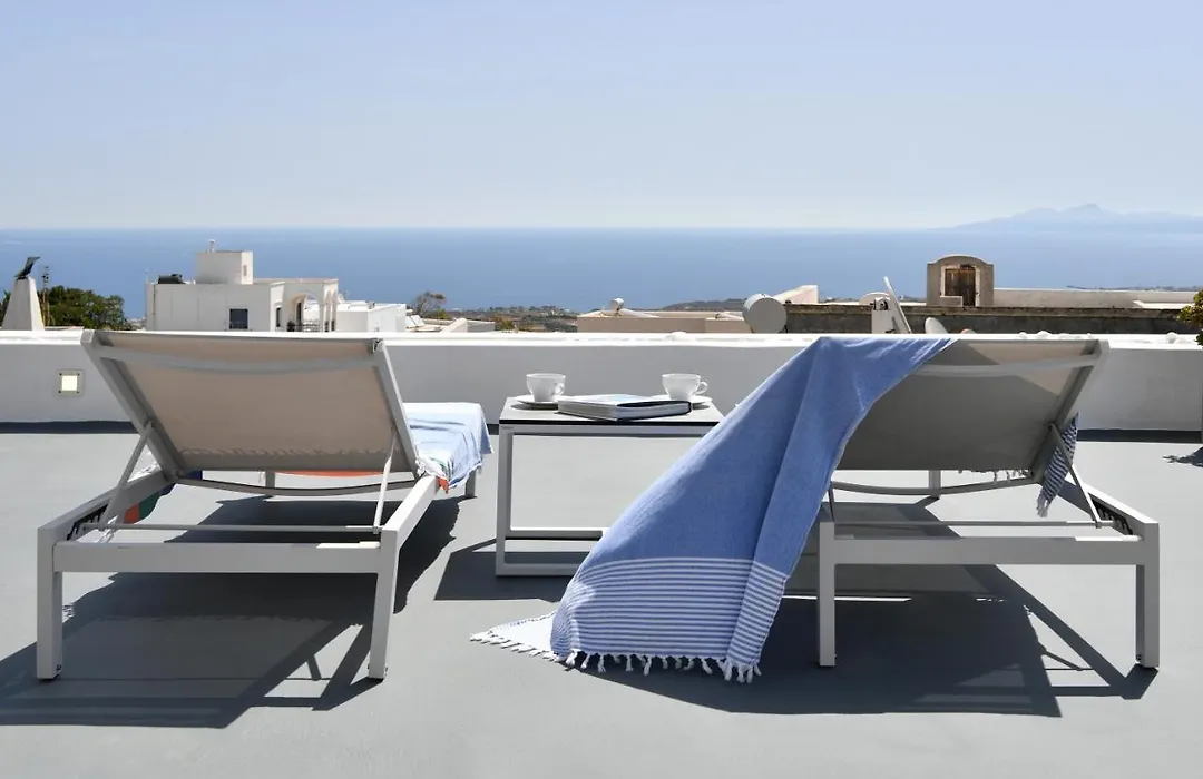 Thiro Santorini-1