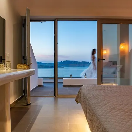 Blu Rooms Santorini-3