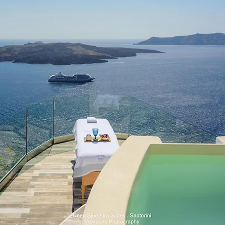 Fira Deep Blue Suites-3