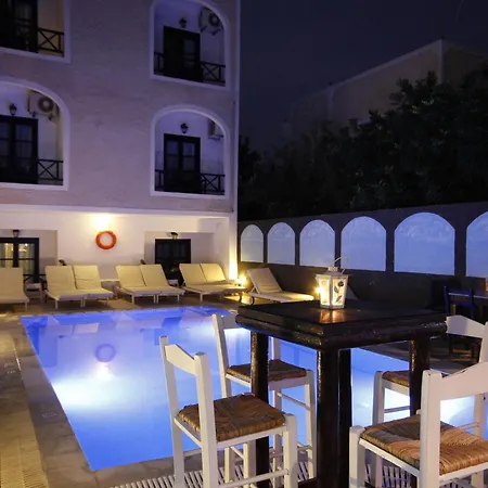 Anny Studios & Rooms Perissa Beach-3