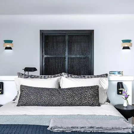 Athermi Suites - Adults Only-2
