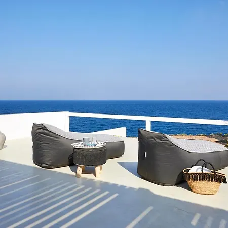 Infinite Blue Luxury Suites-3