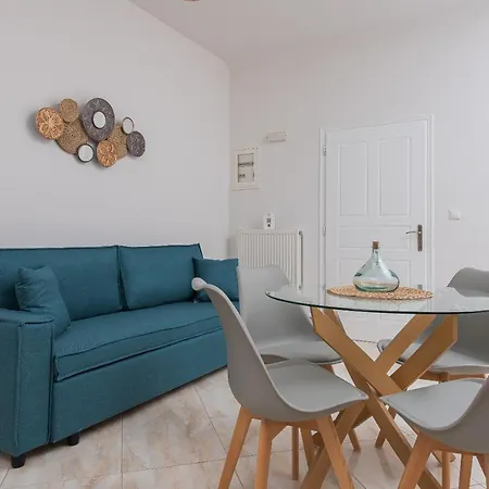 Golden Sunrise Suites In Santorini-2