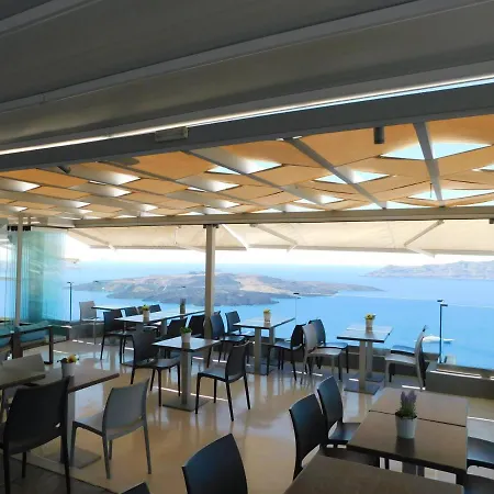 Royalty Suites Santorini-3