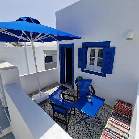 Maraki'S Little House Santorini-3