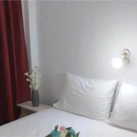 Dimitris Studios-2