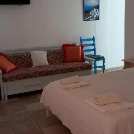 Dimitris Studios-3