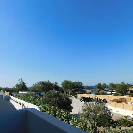 Paralia Diamond Rooms- Beachfront-2