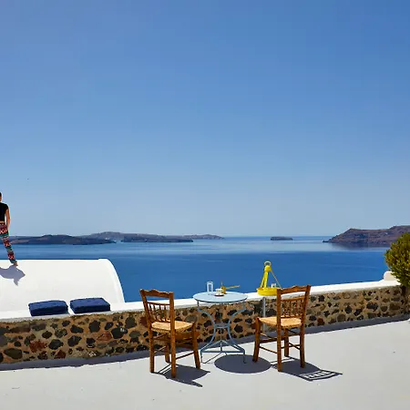 Allure Breeze Suites-3