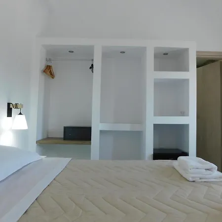 Fira Veronica Rooms-2