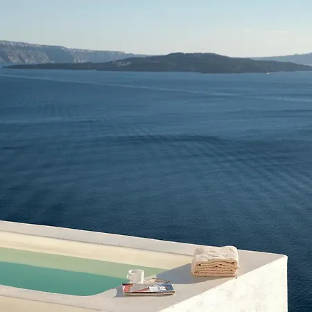 Big Blue Villa By Caldera Houses-2