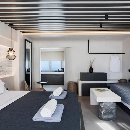 Armonoia Suites Santorini-2