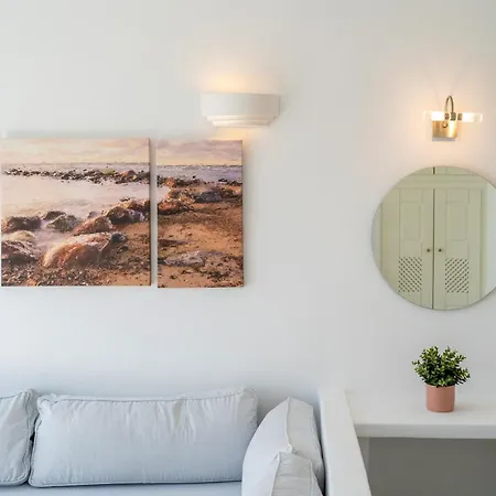 Enalion White Suites Oia-2