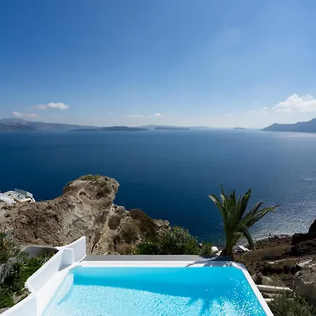 Villaki Oia-2