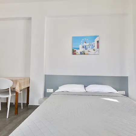 Anny Studios & Rooms Perissa Beach-3