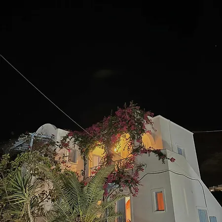 Vocamvilia Apartments-2