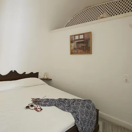 Cori Rigas Suites-3