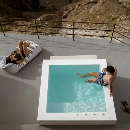 Coco-Mat Hotel Santorini-2